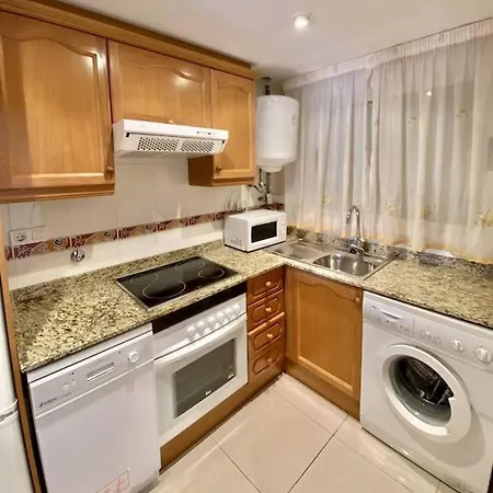 Apartment Vacacional Vistamar Ref. 021 *